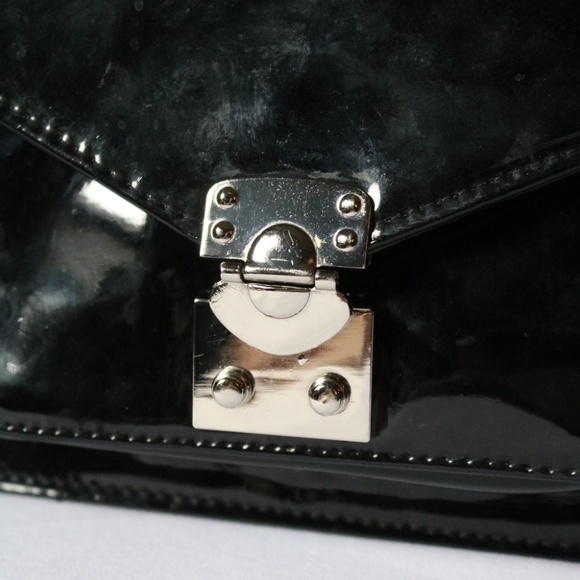 Jeannie Lottie X Pink House Toronto Black Patent Handbag Crossbody Purse - Picture 7 of 9